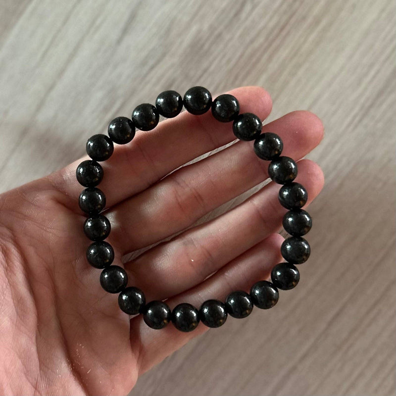 Shungite Bracelet 8mm (Crystals and Stones)