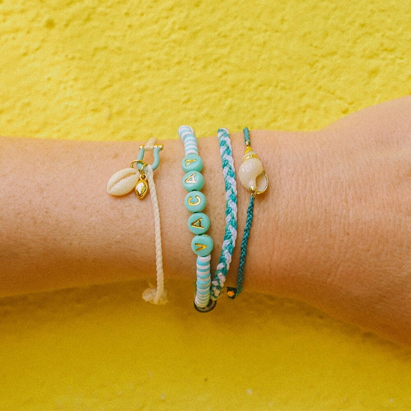 Pura Vida Beachside Blue Dainty Mother of Pearl Seashell Gold Charm Bracelet