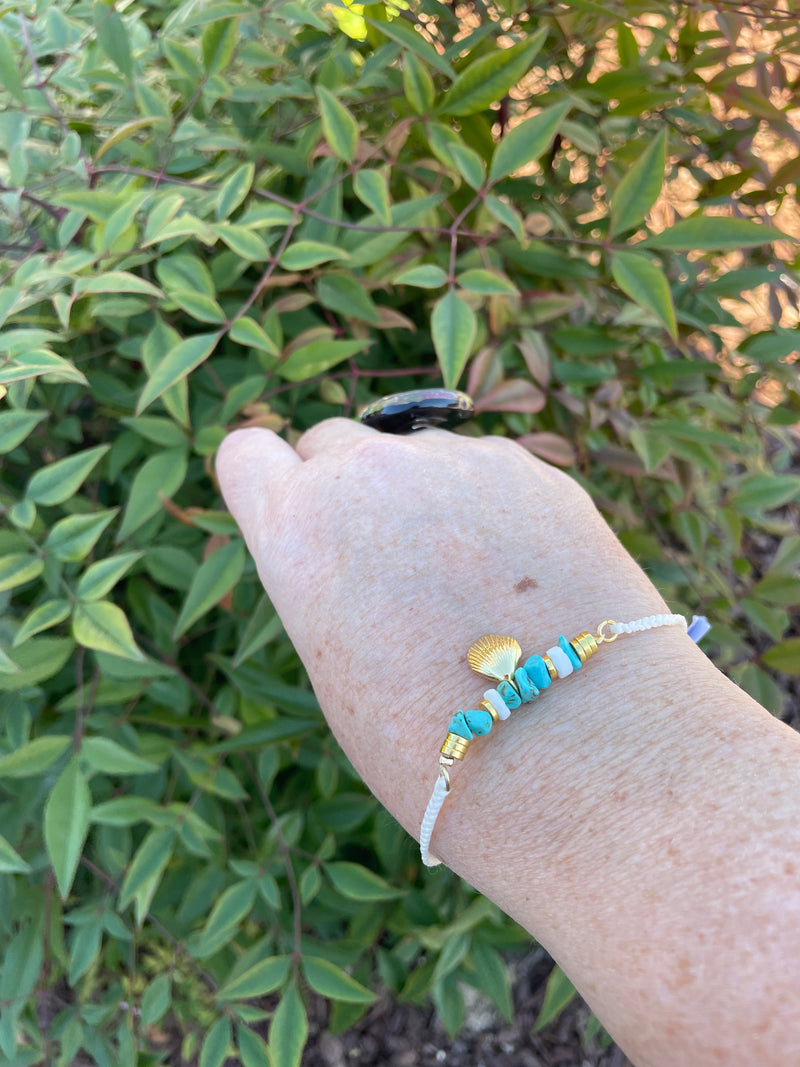 Pura Vida Mini Conch Gold Charm Bracelet - WILD FLIER GIFTS AND APPAREL